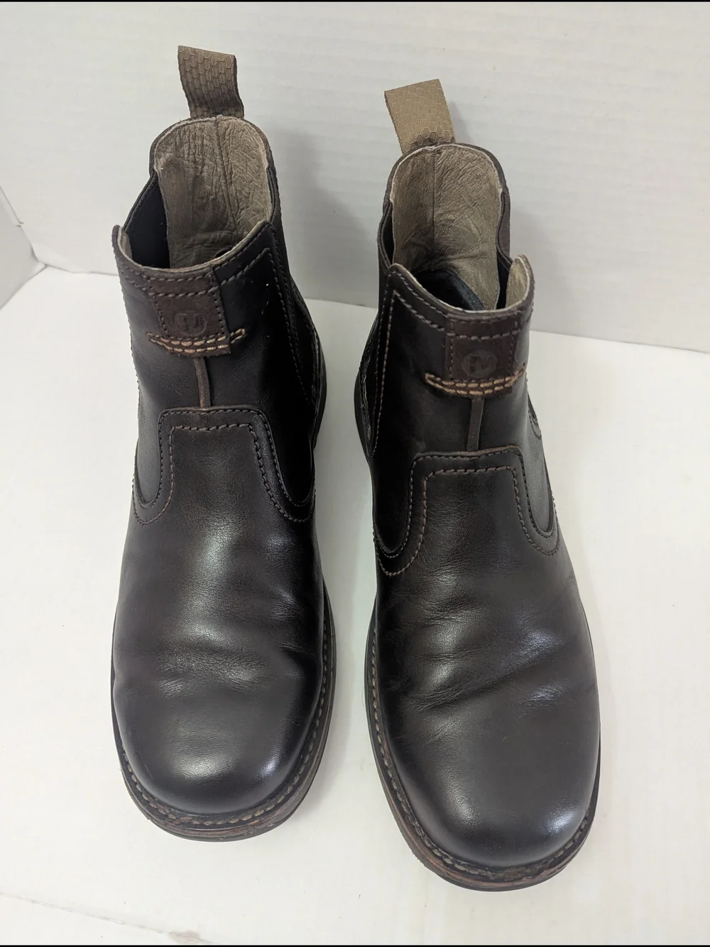 Merrell Leather Chelsea Men's Pull-On Boots in Dark Brown Size 9.5 US
